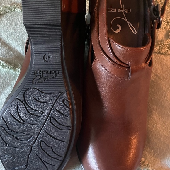 Dansko Platform/ Wedge EUC 41/10 - Picture 5 of 7